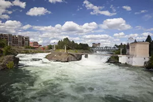 Images Dated 14th June 2011: WA, Spokane, Riverfront Park, Spokane Falls, with bridge between Riverfront Park