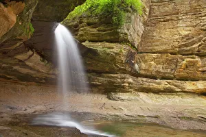Waterfalls in LaSalle Canyon in Starved Rock State Park, Illinois, USA Waterfalls in LaSalle Canyon in Starved Rock State Park, Illinois, USA