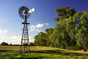 Windmill near Hume Highway, Victoria, Australia Windmill near Hume Highway, Victoria, Australia