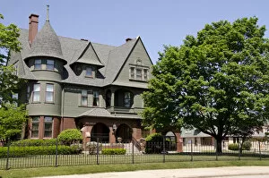 Images Dated 3rd June 2012: Wisconsin, Manitowoc. RAHR West Art Museum housed in historic Queen Anne style Victorian