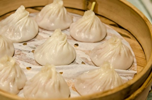 Xiao long bao (steamed dumpling) in Chenghuang Miao (City God Temple) Shanghai, China Xiao long bao (steamed dumpling) in Chenghuang Miao (City God Temple) Shanghai, China