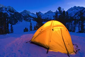 Images Dated 11th March 2007: Yellow dome tent in winter, John Muir Wilderness, Sierra Nevada Mountains, California USA