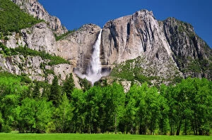 Images Dated 24th May 2011: Yosemite Falls, Yosemite Valley, Yosemite National Park, California, USA