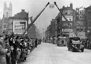 Advert Gallery: AFS recruitment parade, London, WW2