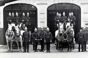 History Collection: LCC-MFB Red Cross Street fire station and engine, London LFB150