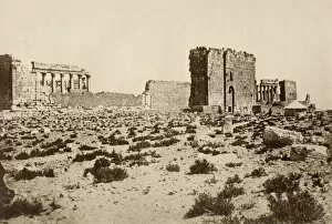 Mideast history Collection: Ancient ruins at Palmyra, or Tadmor, Syria