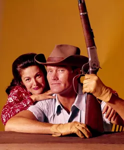 Classic Television Series Prints: THE RIFLEMAN, Joan Taylor, Chuck Connors, (January 20-26), 1962