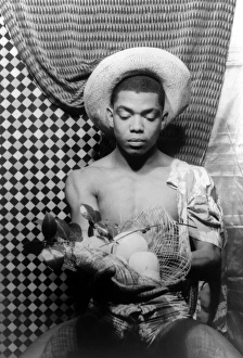 ALVIN AILEY (1931-1989). American choreographer. Photographed by Carl Van Vechten, 1955 ALVIN AILEY (1931-1989). American choreographer. Photographed by Carl Van Vechten, 1955
