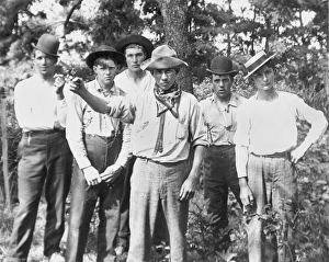 <b class=qtipBold><figcaption>American Gang, C1900</figcaption></b><br>AMERICAN GANG, c1900.<br><em>© none</em> American Gang, C1900
