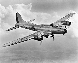 <b class=qtipBold><figcaption>A Boeing B17 'Flying Fortress,' 1941</figcaption></b><br>WWII: FLYING FORTRESS 1941. A Boeing B17 'Flying Fortress,' 1941.<br><em>© none</em> A Boeing B17 'Flying Fortress,' 1941