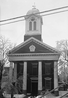 CHARLES TOWN COURTHOUSE. Courthouse in Charles Town, West Virginia CHARLES TOWN COURTHOUSE. Courthouse in Charles Town, West Virginia