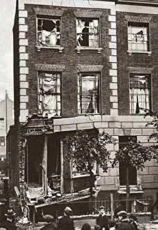 Corner house partially wrecked by bomb dropped from a zeppelin, London, England Corner house partially wrecked by bomb dropped from a zeppelin, London, England
