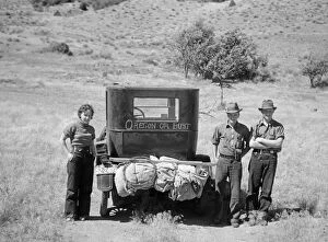 Model T Gallery: DROUGHT REFUGEES, 1936. Vernon Evans and his family in Montana, en route from South