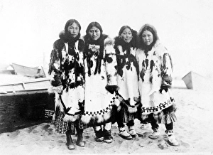 <b class=qtipBold><figcaption>ESKIMO WOMEN in Alaska, c. 1903</figcaption></b><br>ESKIMO WOMEN in Alaska, c. 1903.<br><em>© none</em> ESKIMO WOMEN in Alaska, c. 1903