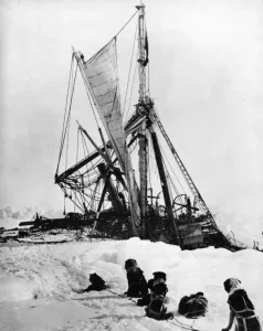 Antarctic Expedition Prints: Shackleton's Endurance Sinking Print, 1915 Weddell Sea Ice Scene
