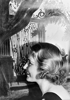 GRACE MOORE (1901-1947). American singer. Photographed by Carl Van Vechten, 1933 GRACE MOORE (1901-1947). American singer. Photographed by Carl Van Vechten, 1933