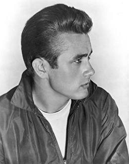 トップス JAMES DEAN MEMORIAL PORTRAIT 1931-1955 JAMES DEAN MEMORIAL PORTRAIT 1931-1955