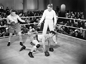 Joe E. Brown as apugilist in Hold Everything, 1930 Joe E. Brown as apugilist in Hold Everything, 1930