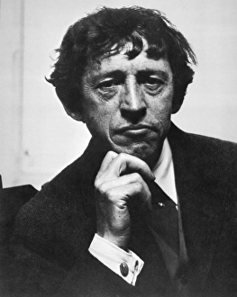 JOHN MARIN (1870-1953). American painter. Photographed by Alfred Stieglitz in 1922 JOHN MARIN (1870-1953). American painter. Photographed by Alfred Stieglitz in 1922
