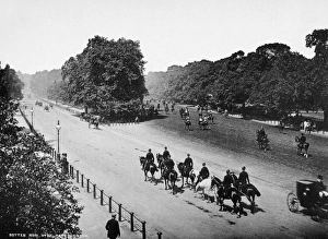 LONDON: ROTTEN ROW, c1900. View of Rotten Row, on the south side of Hyde Park, London, England LONDON: ROTTEN ROW, c1900. View of Rotten Row, on the south side of Hyde Park, London, England