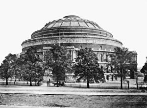 LONDON: ROYAL ALBERT HALL. A view of Royal Albert Hall, London, England LONDON: ROYAL ALBERT HALL. A view of Royal Albert Hall, London, England