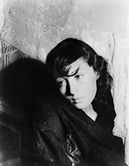LOUISE RAINER (1910- ). Austrian actress. Photographed by Carl Van Vechten, 1937 LOUISE RAINER (1910- ). Austrian actress. Photographed by Carl Van Vechten, 1937