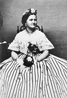 MARY TODD LINCOLN (1818-1882). Mrs. Abraham Lincoln MARY TODD LINCOLN (1818-1882). Mrs. Abraham Lincoln