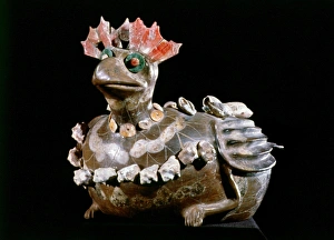 MEXICO: TEOTIHUACAN. Ceramic vase in the shape of a turkey, from Teotihuacan, Mexico MEXICO: TEOTIHUACAN. Ceramic vase in the shape of a turkey, from Teotihuacan, Mexico