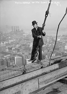 NEW YORK, 1908. Photographer on the 33rd floor of the Met Building overlooking New York NEW YORK, 1908. Photographer on the 33rd floor of the Met Building overlooking New York