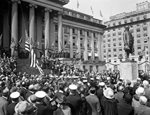 NYC: HAMILTON STATUE, 1923. The unveiling of the Alexander Hamilton statue in New York City