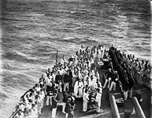 SPANISH-AMERICAN WAR. The burial at sea, from aboard the U SPANISH-AMERICAN WAR. The burial at sea, from aboard the U