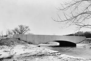 New Deal Gallery: TENNESSEE: NORRIS FREEWAY. Bridge along the Norris freeway, designed and built