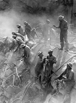 Tennessee Valley Authority drill workers constructing the Fort Loudon Dam Tennessee Valley Authority drill workers constructing the Fort Loudon Dam
