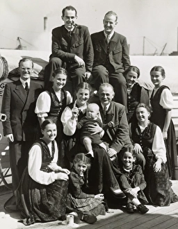 TRAPP FAMILY, 1939. The von Trapp Family Singers. Top row: Werner, Rupert; Second row TRAPP FAMILY, 1939. The von Trapp Family Singers. Top row: Werner, Rupert; Second row