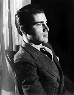 WILLIAM HOPPER (1915-1970). American actor. Photographed by Carl Van Vechten, 1934 WILLIAM HOPPER (1915-1970). American actor. Photographed by Carl Van Vechten, 1934