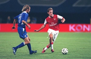 Alex Hleb (Arsenal) Jasmin Agic (Dinamo Zagreb) Alex Hleb (Arsenal) Jasmin Agic (Dinamo Zagreb)