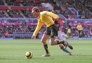 Alex Hleb (Arsenal) Sean Davis (Aston Villa). Aston Villa 0:0 Arsenal Alex Hleb (Arsenal) Sean Davis (Aston Villa). Aston Villa 0:0 Arsenal