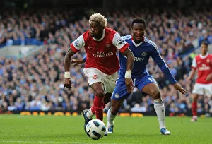 Alex Song (Arsenal) Mikel (Chelsea). Chelsea 2:0 Arsenal, Barclays Premier League Alex Song (Arsenal) Mikel (Chelsea). Chelsea 2:0 Arsenal, Barclays Premier League