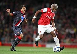 Alex Song (Arsenal) Mossoro (Braga). Arsenal 6:0 SC Braga. UEFA Champions League Alex Song (Arsenal) Mossoro (Braga). Arsenal 6:0 SC Braga. UEFA Champions League