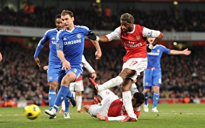 Alex Song scores Arsenal's 1st goal under pressure from Branislav Ivanovic (Chelsea) Alex Song scores Arsenal's 1st goal under pressure from Branislav Ivanovic (Chelsea)