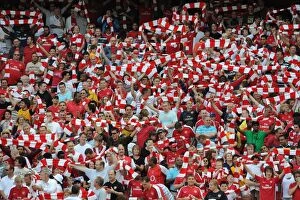 Images Dated 22nd August 2009: Arsenal fans