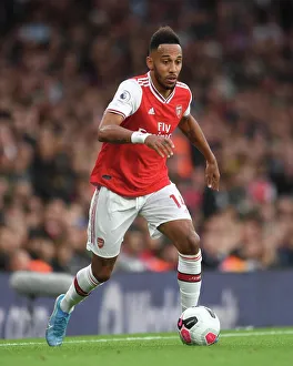 Arsenal FC v Aston Villa - Premier League Arsenal FC v Aston Villa - Premier League