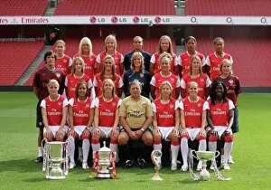 Images Dated 7th August 2007: Arsenal Ladies team group. Arsenal Ladies Photocall. Emirates Stadium, 7 / 8 / 07. Credit
