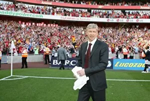 Images Dated 24th May 2009: Arsenal manager Arsene Wenger waves to the fans after the match