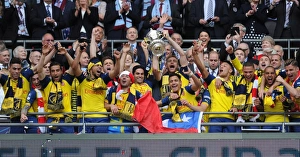 The Arsenal players lift the FA Cup after the match. Arsenal 4:0 Aston Villa. FA Cup Final The Arsenal players lift the FA Cup after the match. Arsenal 4:0 Aston Villa. FA Cup Final