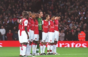 The Arsenal players line up for a minutes silence for Rememberence Day before the match The Arsenal players line up for a minutes silence for Rememberence Day before the match