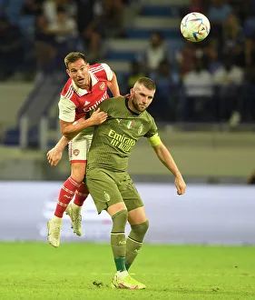 Arsenal v AC Milan 2022-23 Art Prints, Posters & Puzzles