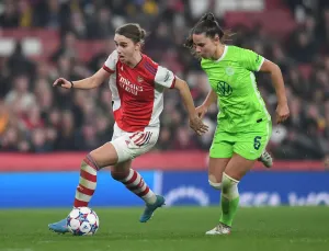 Arsenal Women Print: Miedema vs. Oberdorf