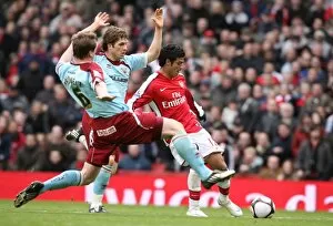Images Dated 8th March 2009: Carlos Vela chips the ball over Burnley goalkeeper