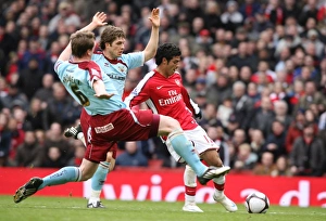 Images Dated 8th March 2009: Carlos Vela chips the ball over Burnley goalkeeper